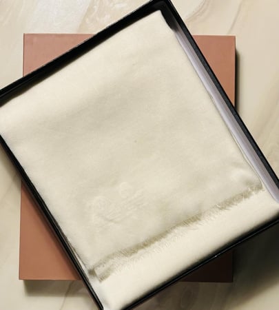 شال صوف كشميري سكري سادة VIP