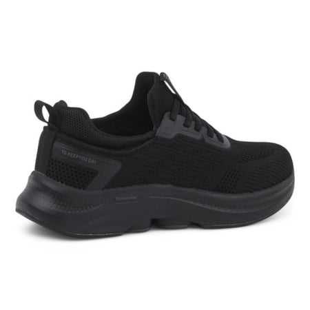 حذاء نسائي رياضي من باتونيا