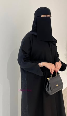 عباية النجلاء