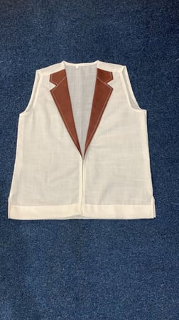 سديري العز (اطراف جلد)