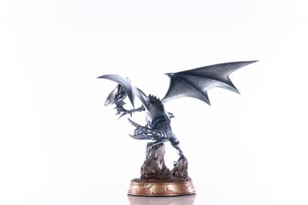 Blue Eyes Dragon Silver Standard Edition