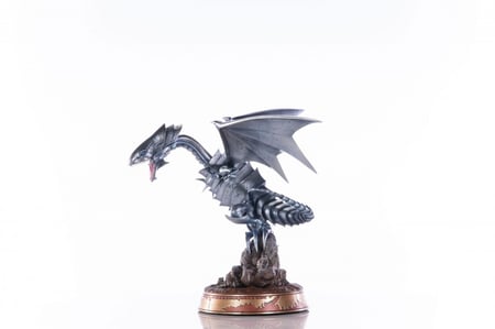 Blue Eyes Dragon Silver Standard Edition