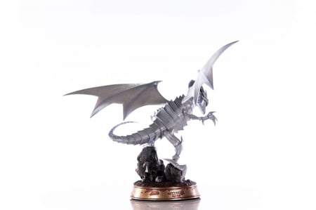 Blue Eyes Dragon White Standard Edition
