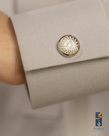 طقم الأصالة رمادي دافئ مايل للبيج