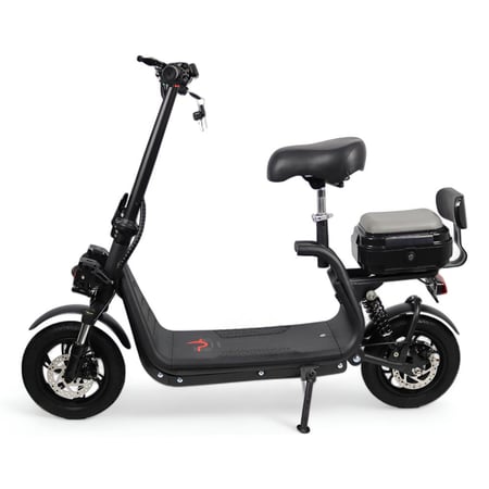 سكوتر كهربائي مع صندوق خلفي