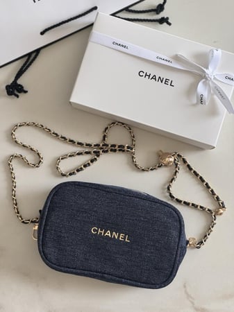 شنطة كروس بيوتي chanel
