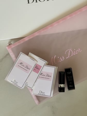 باوتش miss dior