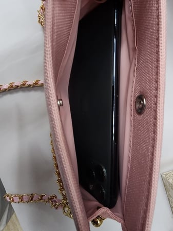 شنطة ميني dior مع ستراب