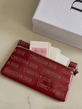 باوتش dior صغير جلد