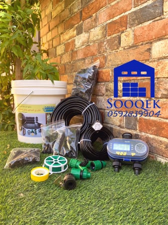 تايمر ديجيتال لتوقيت الري + لي بطول 30 متر مع جميع  ملحقاته