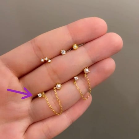 Small chain earrings