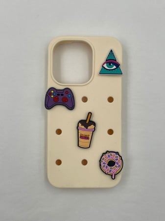 كفر جوال ايفون كروكس مع تشارمز