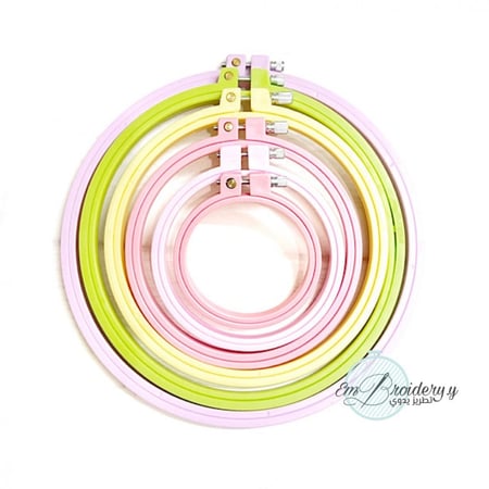 طارات تطريز اكريلك ملون