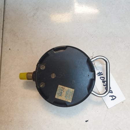 #06388A ساعة ضغط / PRESSURE GAUGE 0-45 LB-kg -cm 5 INCH DIA