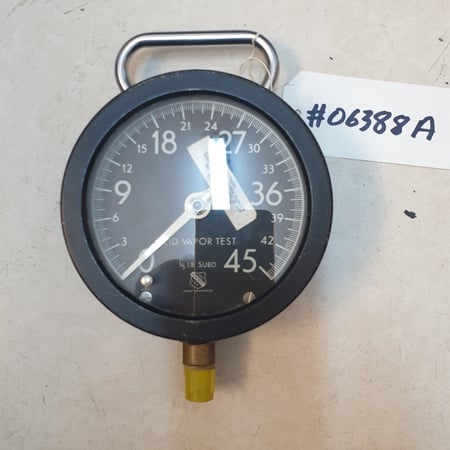 PRESSURE GAUGE 0-45 lb-kg -cm 5 INCH DIA No 06388A   ساعة ضغط
