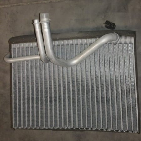 EVAPORATOR COIL CHRYSLER CARAVAN 93 95 No 11117M  ثلاجة كرايسلر كرفان