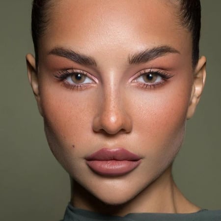 اديكيت كاستانو Addict Castano