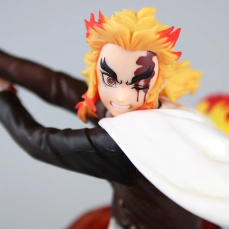 Demon Slayer - Kimetsu No Yaiba Ichibansho Kyojuro Rengoku (Shake the Sword Burn Your Heart)