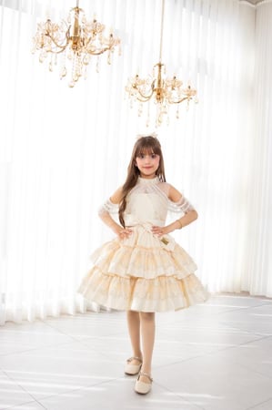 فستان لؤلؤه