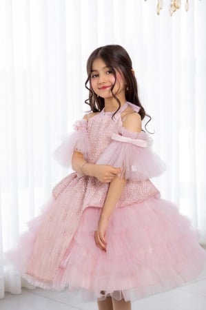 فستان اناقة