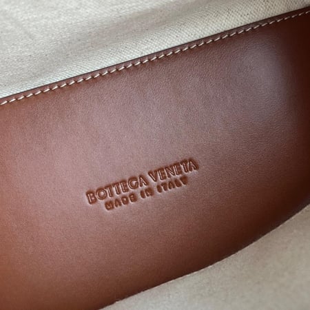 BOTTEGA