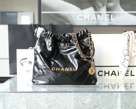 CHANEL-22bag