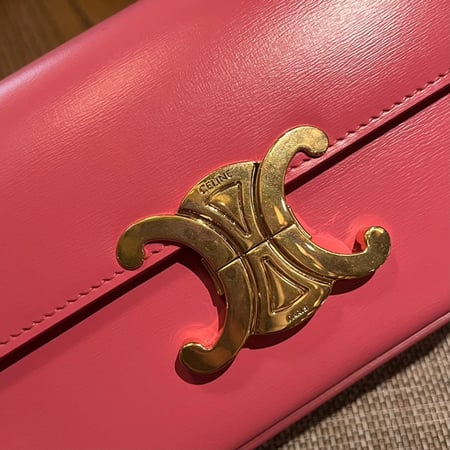 CELINE