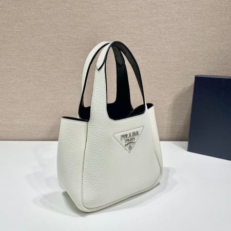 Prada- mini