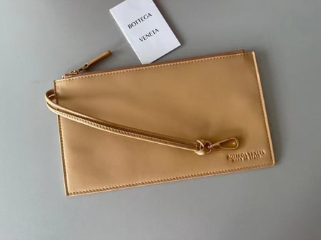Bottega- arco tote