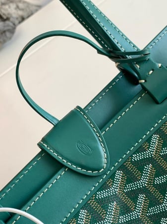 GOYARD