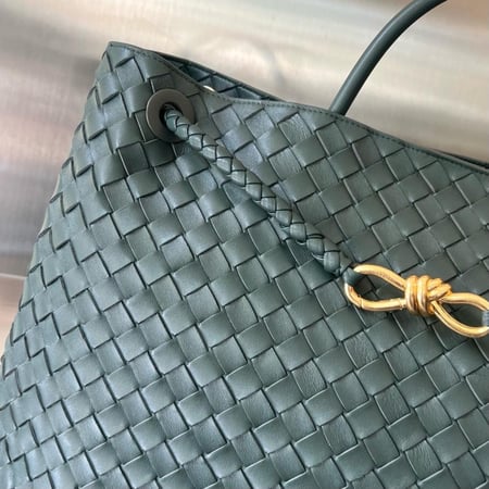 BOTTEGA