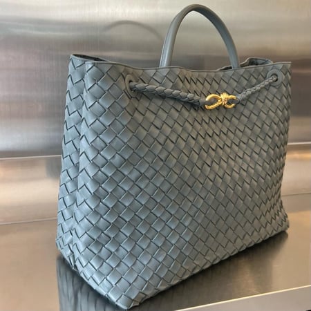BOTTEGA