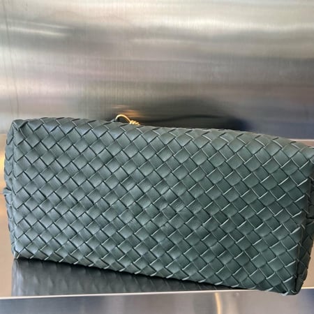 BOTTEGA