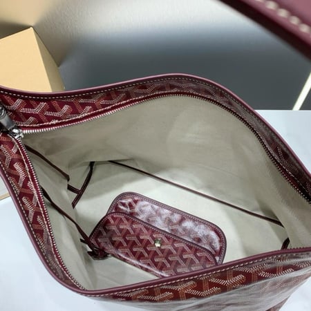 GOYARD