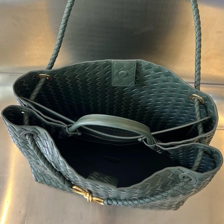 BOTTEGA