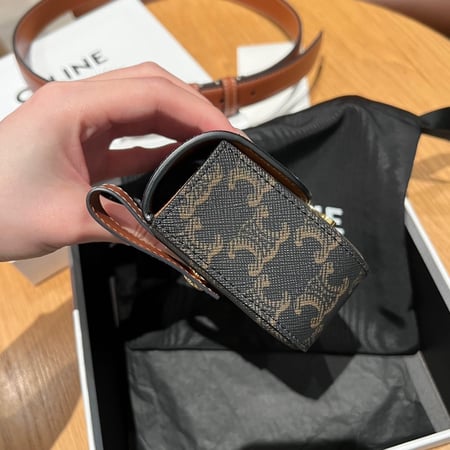 CELINE