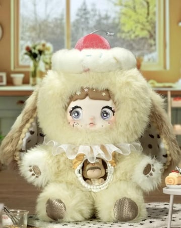 Nommi A Bite of Sweetheart