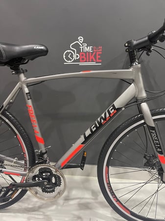 دراجة هوائية هجين 29