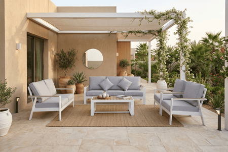 طقم جلوس خارجي فاخر لـ 7 أشخاص