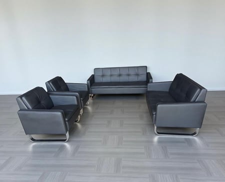 طقم كنب مكتبي جلد فاخر بتصميم عصري