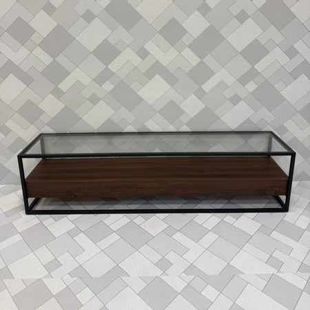 طاوله تلفاز 180سم بتصميم راقي ومميز