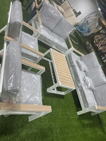 طقم كنب ألمونيوم 7 أشخاص