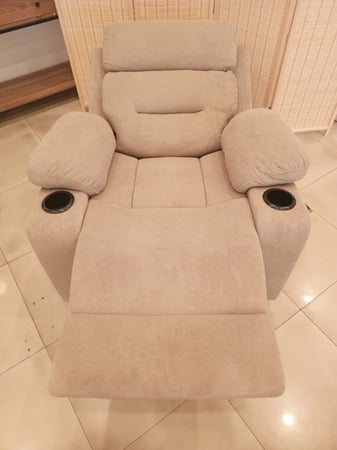 كرسي استرخاء ( هزاز _ دوار )