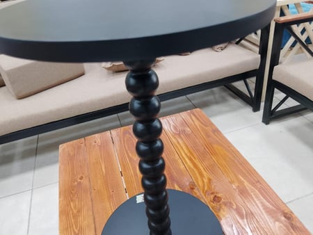 طاولة خدمة عملية بثلاثة ألوان عصرية