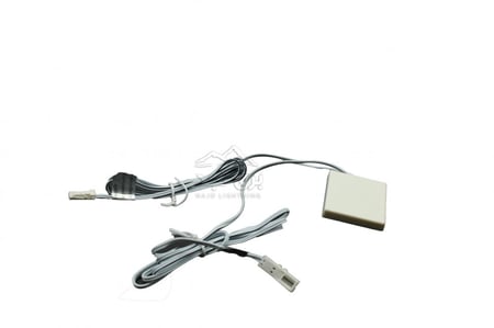 دايمر لمس خلف الديكور أبيض