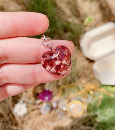 سلسال الورد الميني عنابي