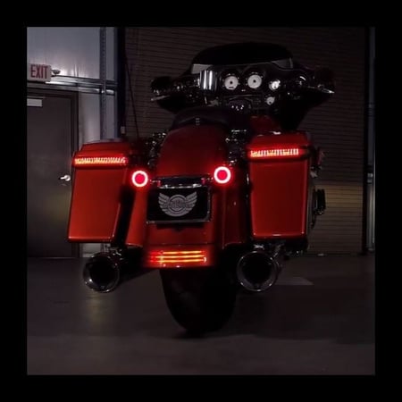 اشارات جانبية خلفية 1157 مع طوق ليد اضائه نهاريه عدسه سموك  Custom Dynamics ProBEAM