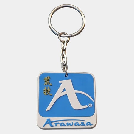 ميداليه مفاتيح بشعار الماركة Arawaza Keychain مربع