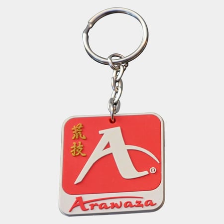 ميداليه مفاتيح بشعار الماركة Arawaza Keychain مربع