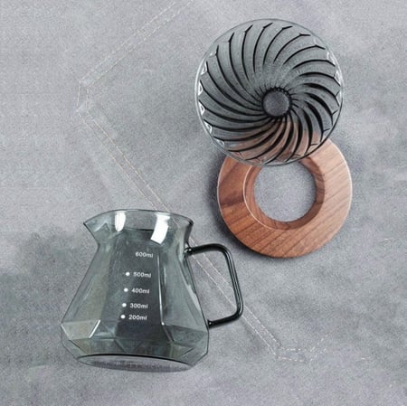 سيرفر V60 - زجاجي اسود داكن فخم مقاس 01 - 02 | V60 Server Black